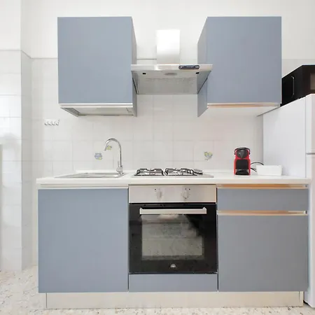 Elegante E Comodo - A Pochi Minuti Dall'aeroporto 菲乌米奇诺