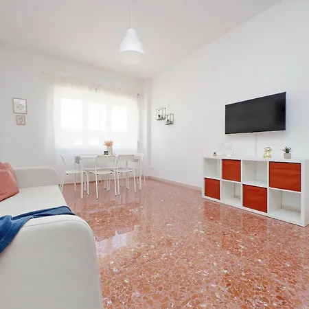 Ampio Con Ottimi Collegamenti Per Roma & Aeroporto Appartement Fiumicino